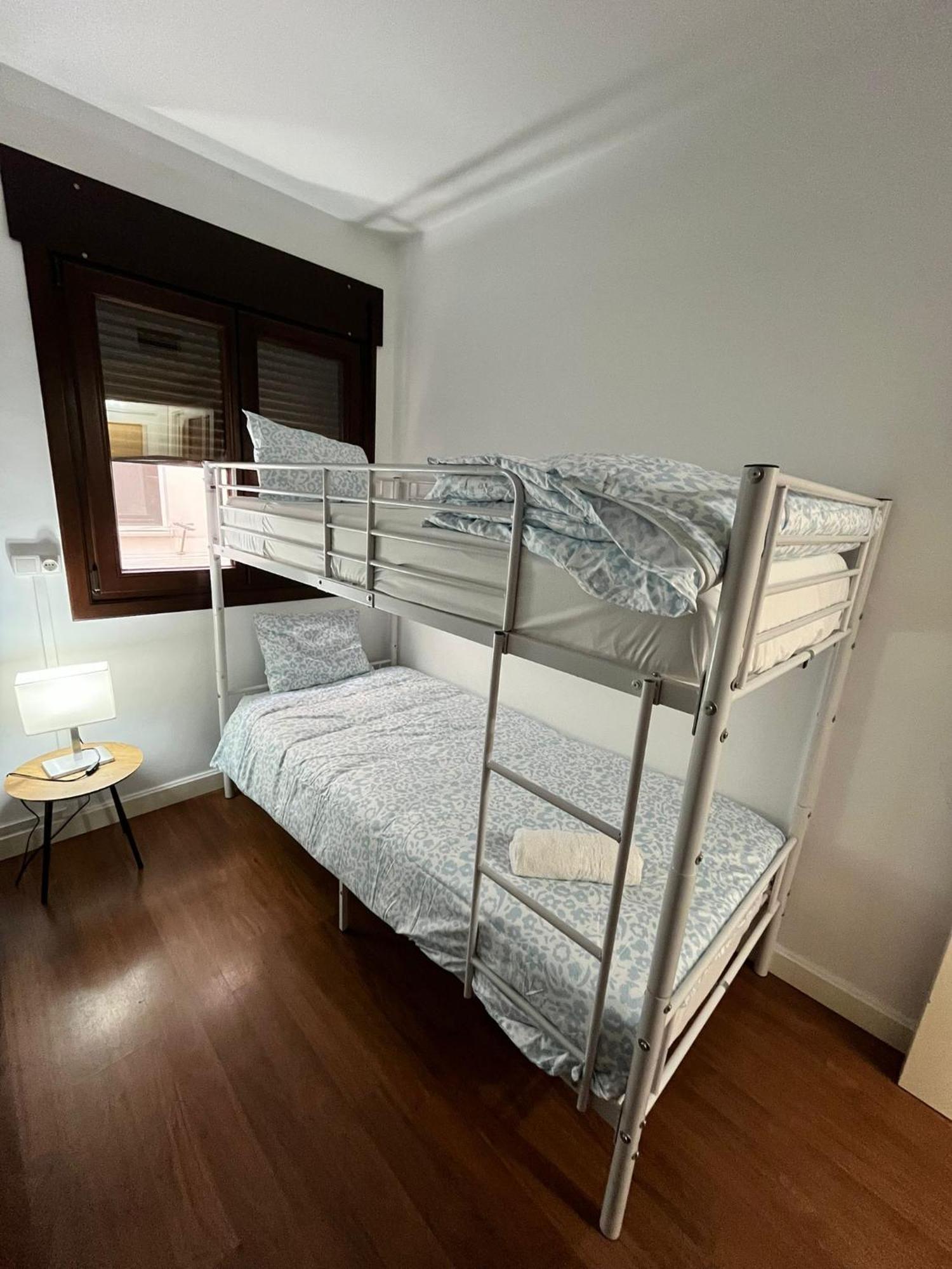 El Torcal Luxury Apartment With Free Parking Málaga Eksteriør billede