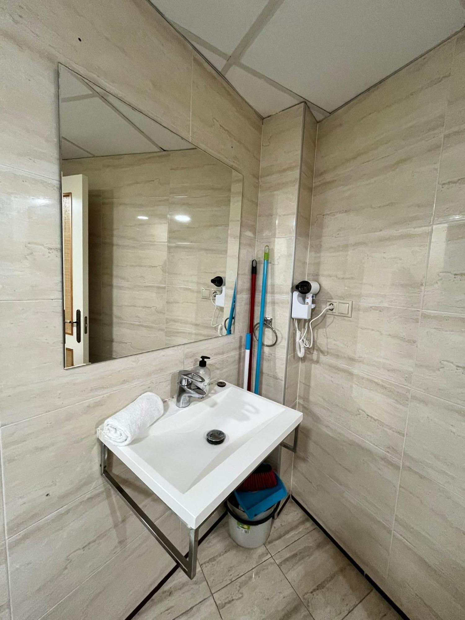 El Torcal Luxury Apartment With Free Parking Málaga Eksteriør billede