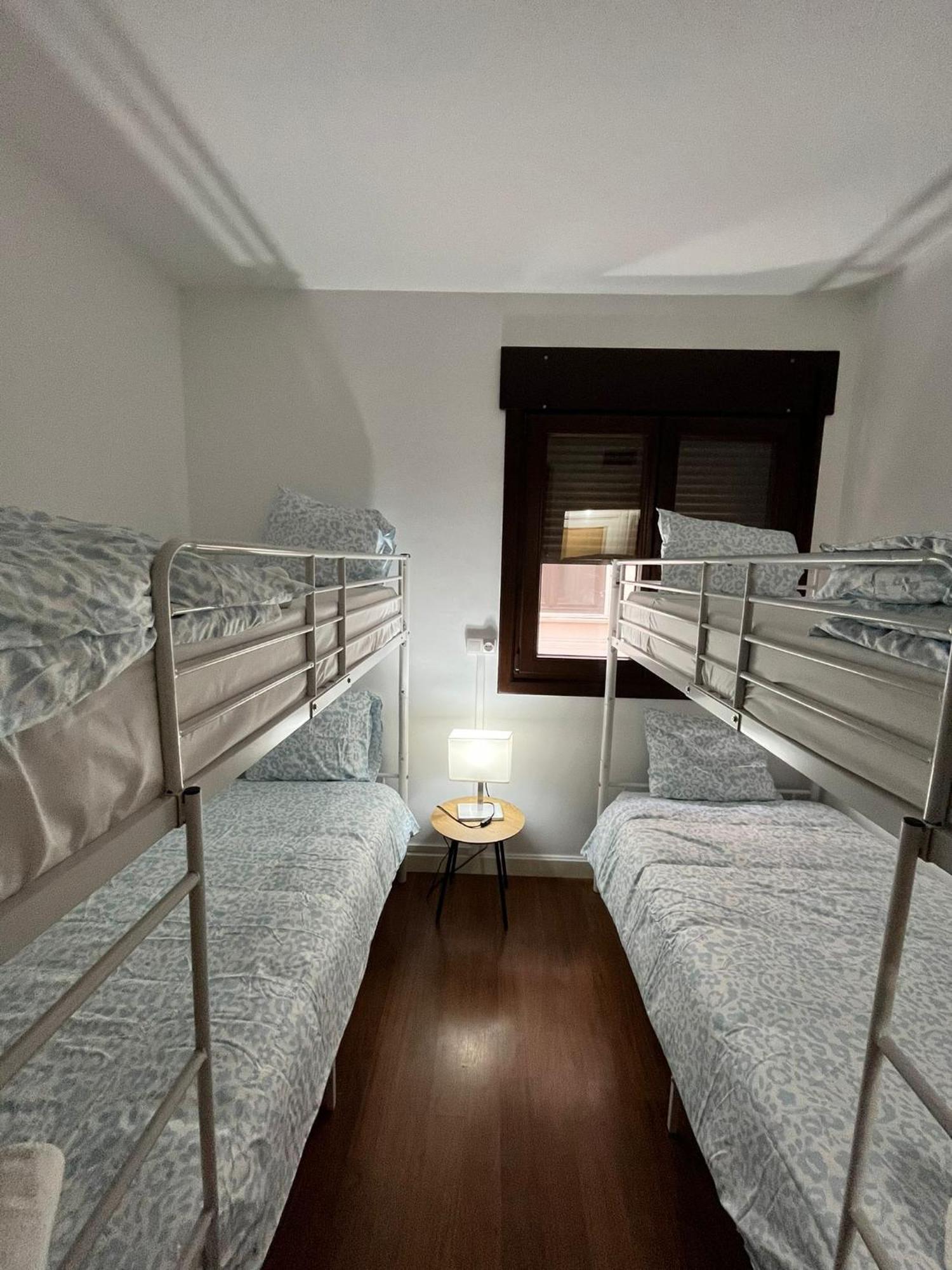 El Torcal Luxury Apartment With Free Parking Málaga Eksteriør billede
