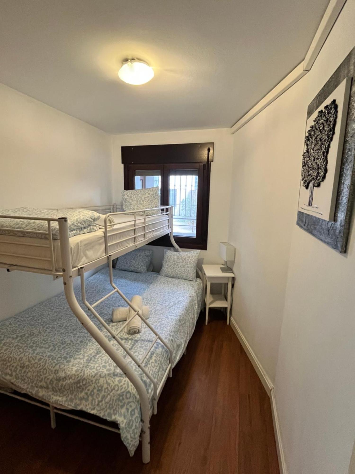 El Torcal Luxury Apartment With Free Parking Málaga Eksteriør billede